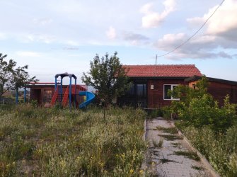 AKKENT TOKİ CİVARI CELİLKIRINDA 600M² EVİ MEVCUT SATILIK KOOPERATİF