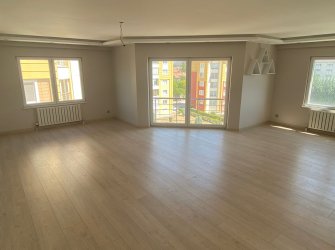 BİNEVLERDE 4.5+1 ULTRA LÜKS SATILIK DAİRE
