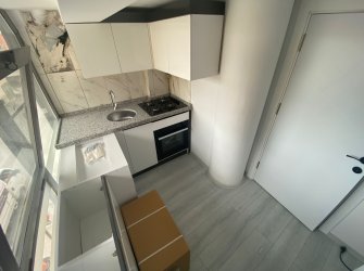 ÇARŞI İÇERİSİNDE 2+1 EŞYALI KİRALIK SIFIR TADİLATLI DAİRE